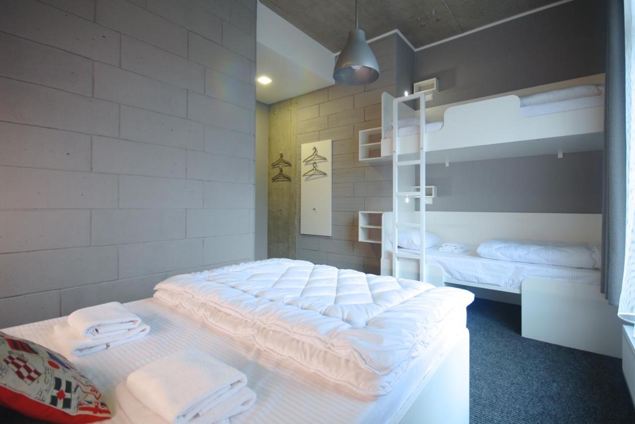 Cubby Hotel Львів Екстер'єр фото