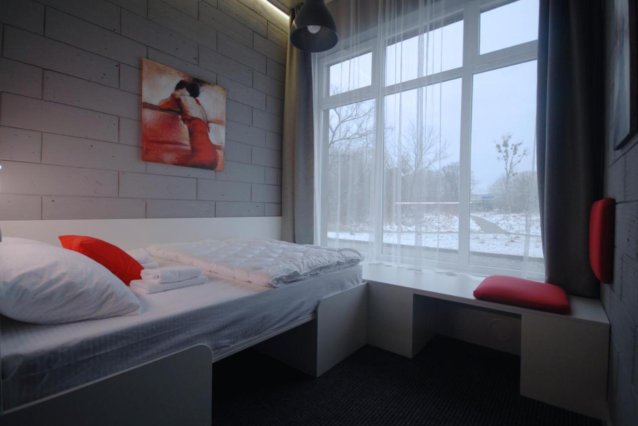 Cubby Hotel Львів Екстер'єр фото